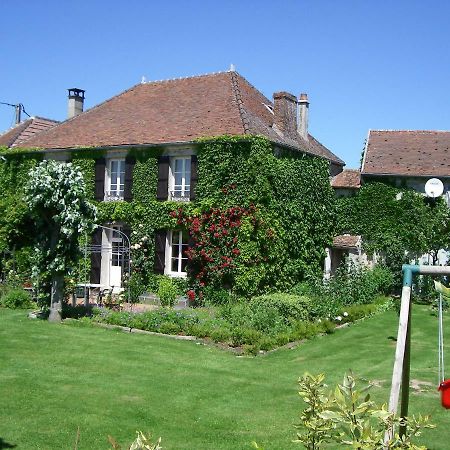 Bed and Breakfast La Ferme Le Merger à La Ferté-Gaucher Extérieur photo